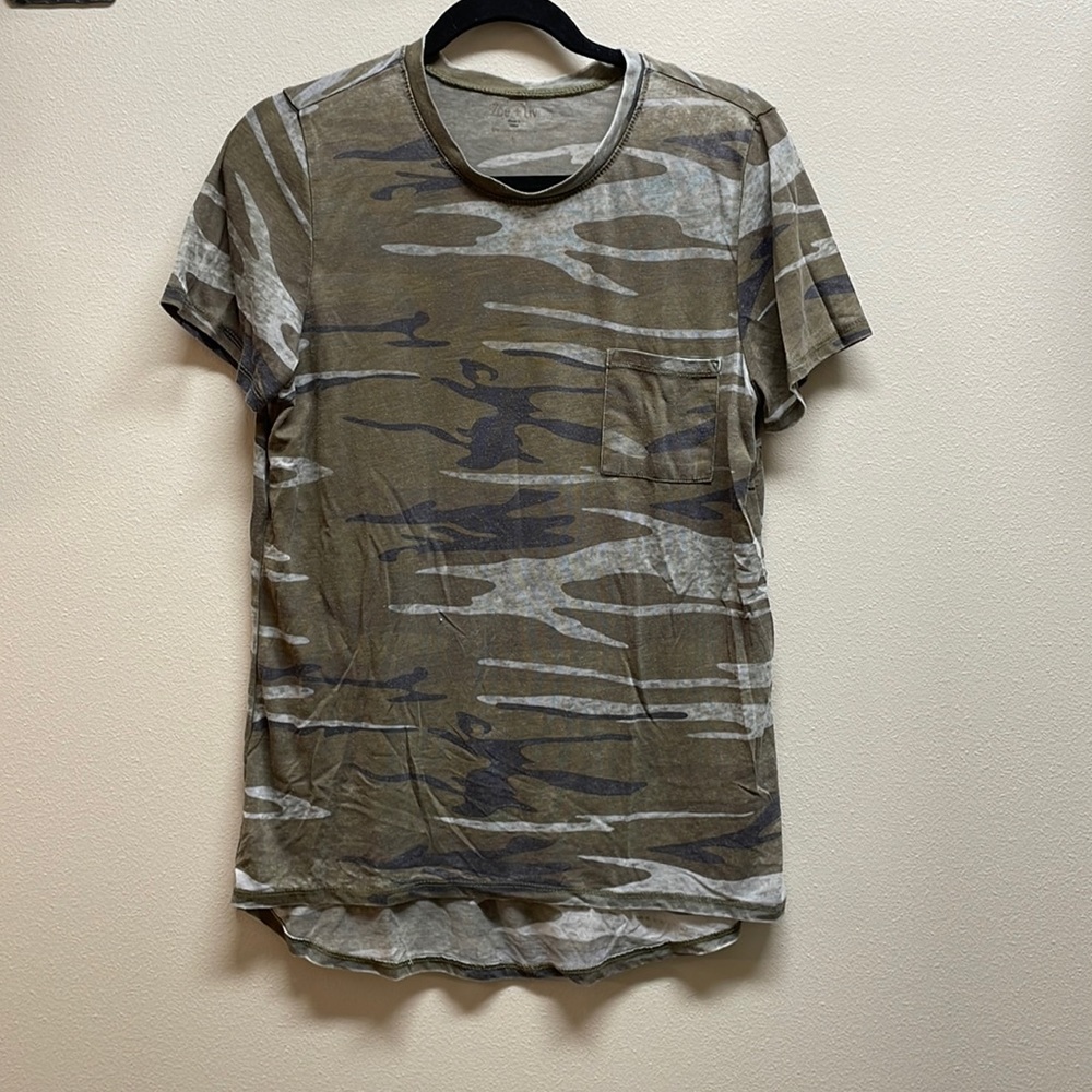 Camo t-shirt